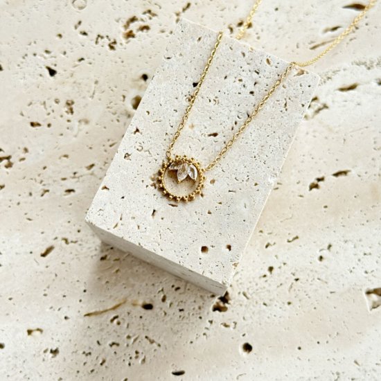 Halskette Lotus Diamond Gold Edelstahl